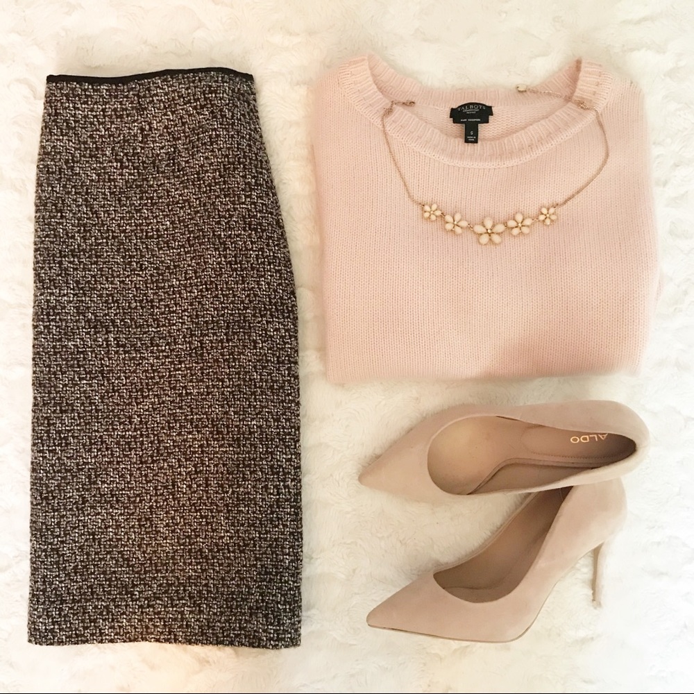 Tahari wool blend pencil skirt